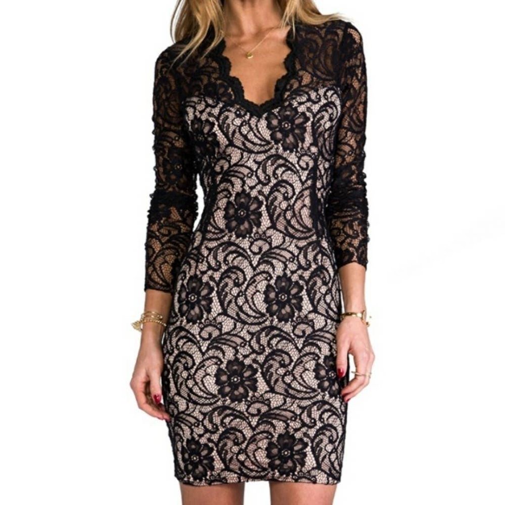 Dolce Vita Long Sleeve Lace Above the Knee Dress